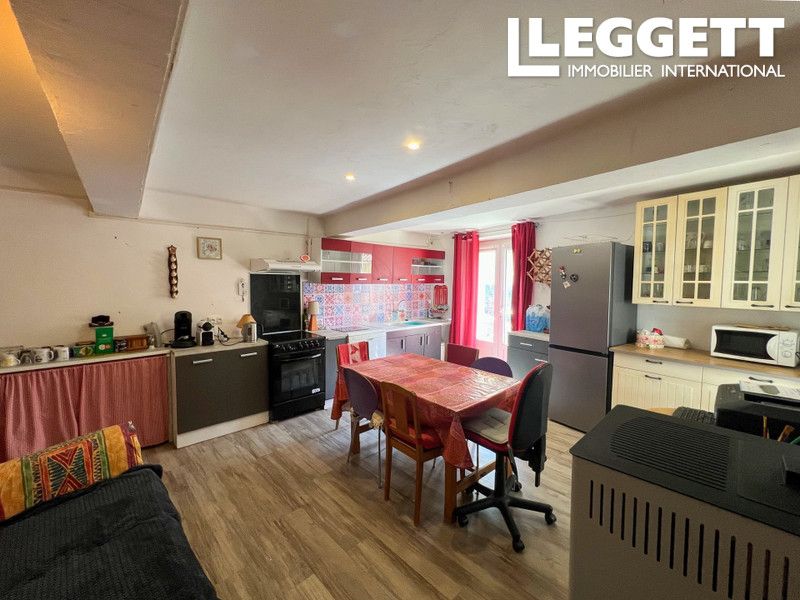 Property photo 2 of 10