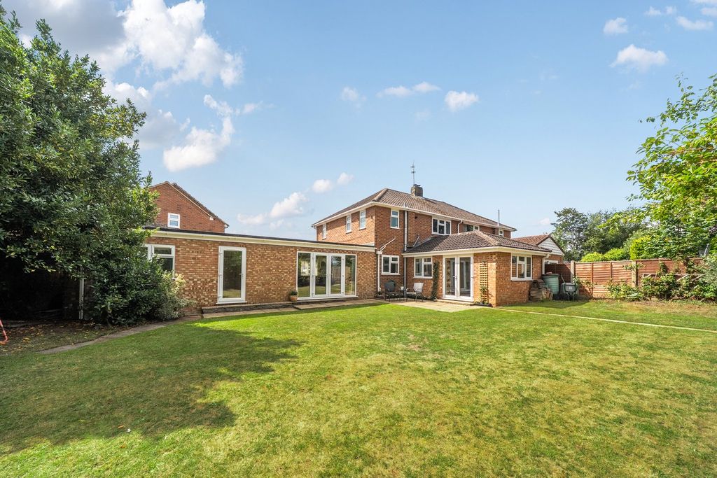 Property photo 1 of 16