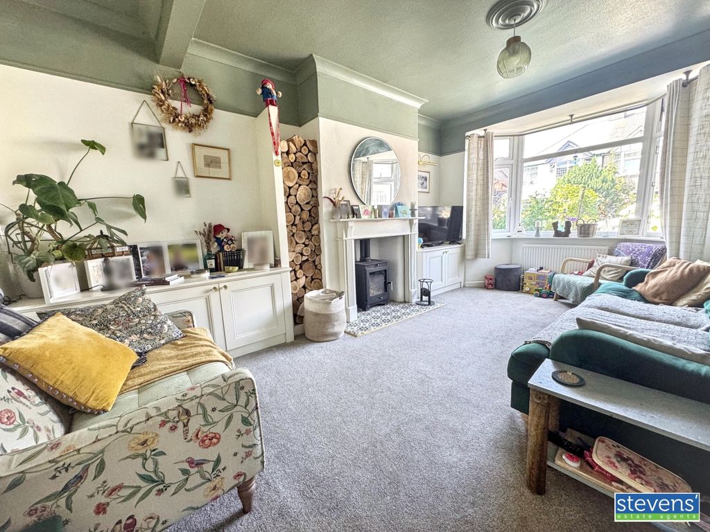 Property photo 2 of 23 Img_1404_Blurred