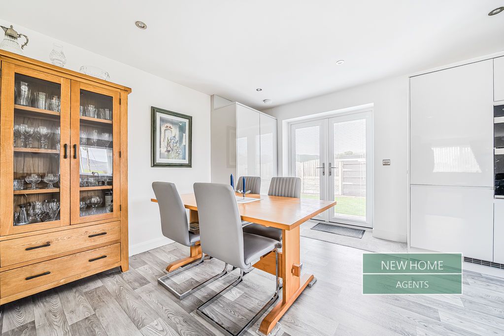 Property photo 3 of 23 Photo 10