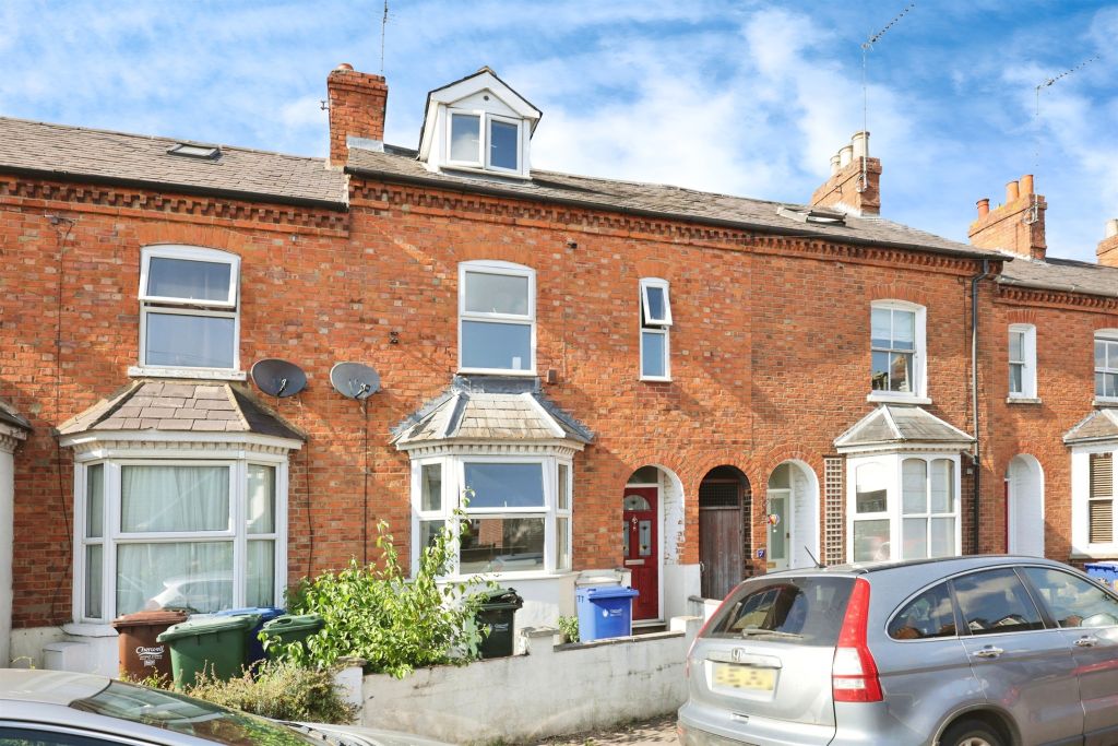 Property photo 1 of 17