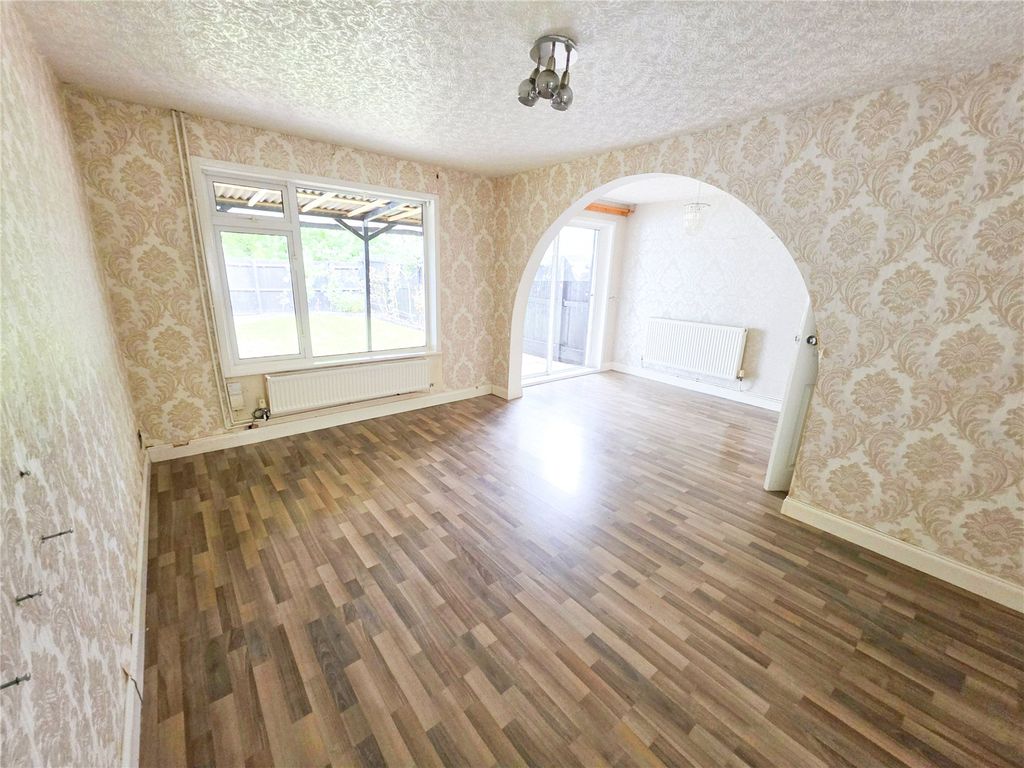 Property photo 3 of 15 Picture No. 21