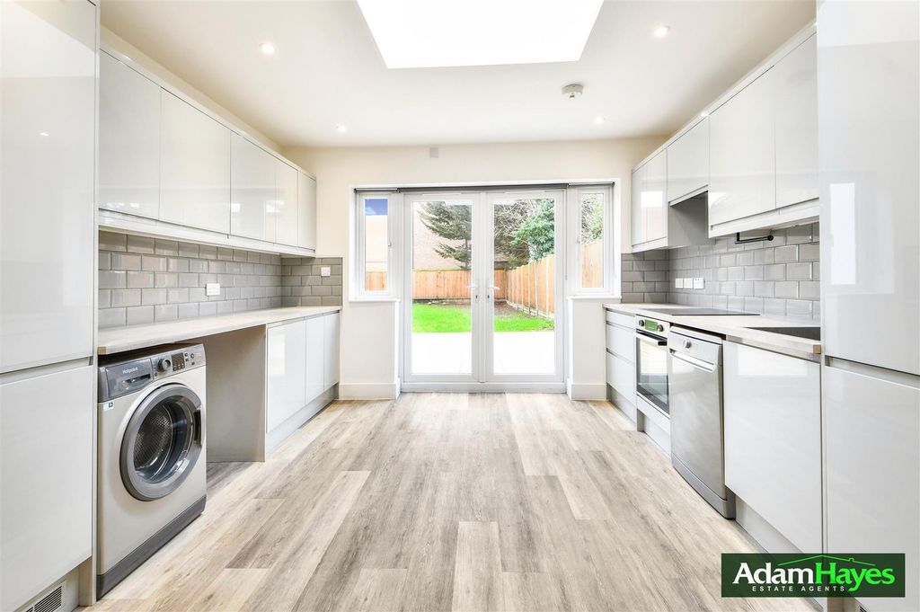 Property photo 3 of 10 Dsc_4002.Jpg