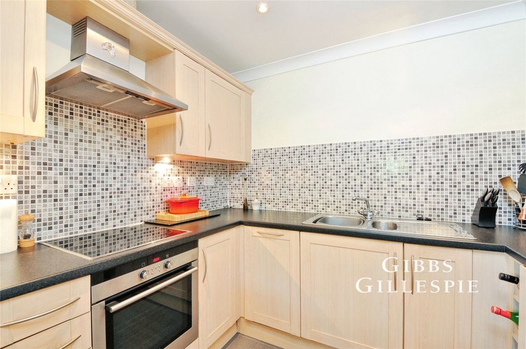 Property photo 2 of 5 2