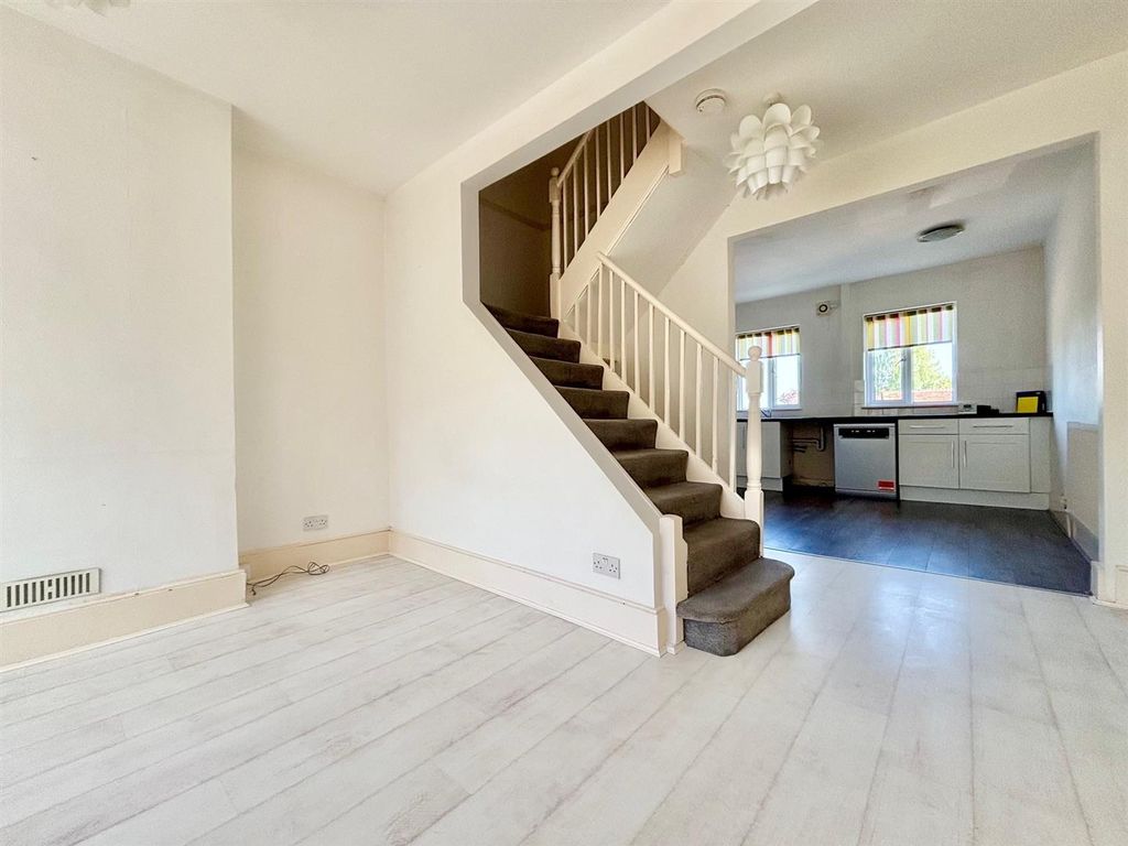 Property photo 3 of 13 Sit3.Jpg