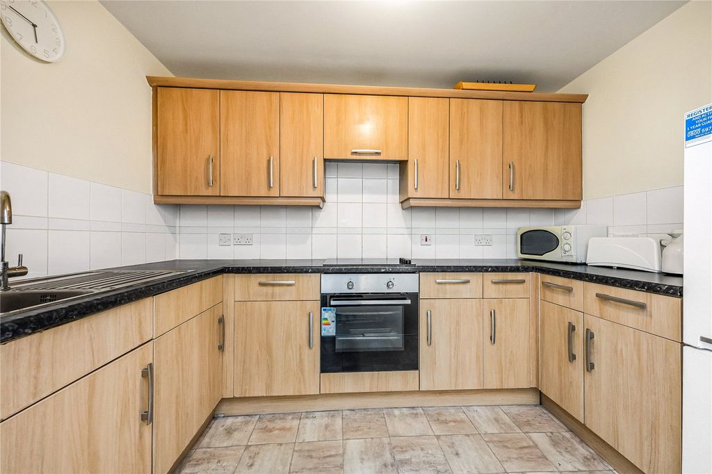 Property photo 3 of 13 Picture No. 36