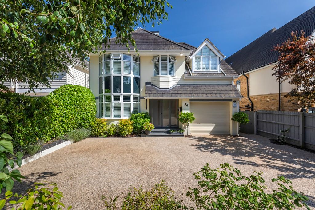 Property photo 1 of 43
