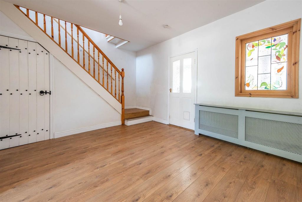 Property photo 3 of 19 Dining Room