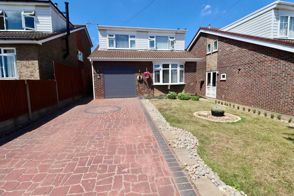 Property photo 1 of 16 Img_6604