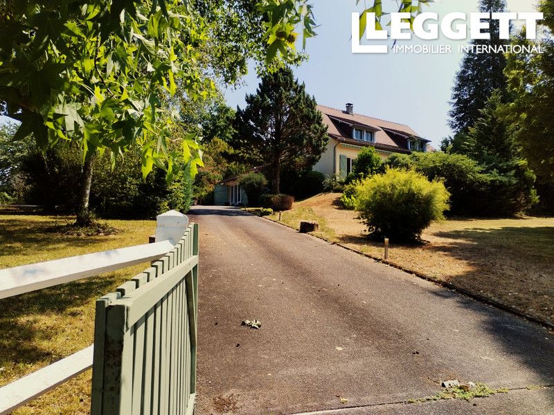 Property photo 1 of 10