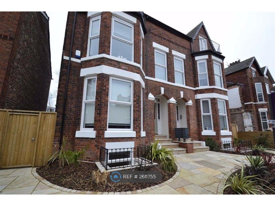 Property photo 1 of 10 Frontage