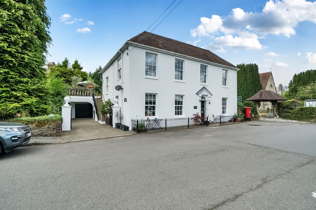 Property photo 1 of 11 1