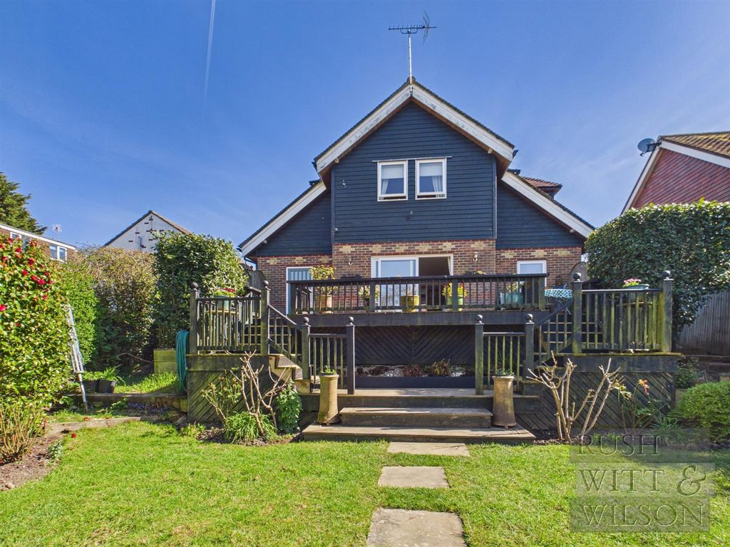 Property photo 1 of 35