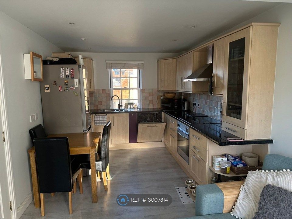 Property photo 2 of 22 Kitchen_2
