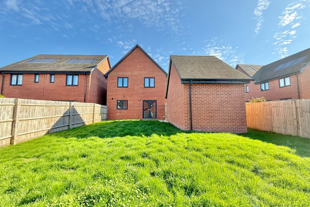 Property photo 3 of 18 Rear