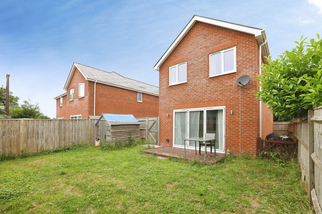Property photo 3 of 14