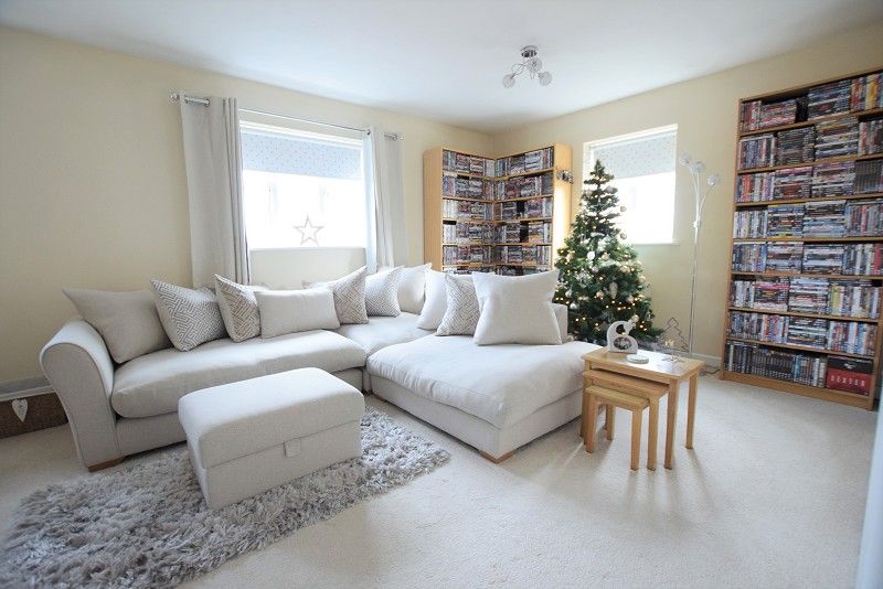 Property photo 3 of 12 Living Room