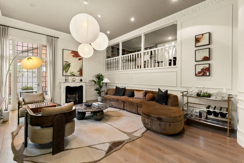 Property photo 1 of 33 Image