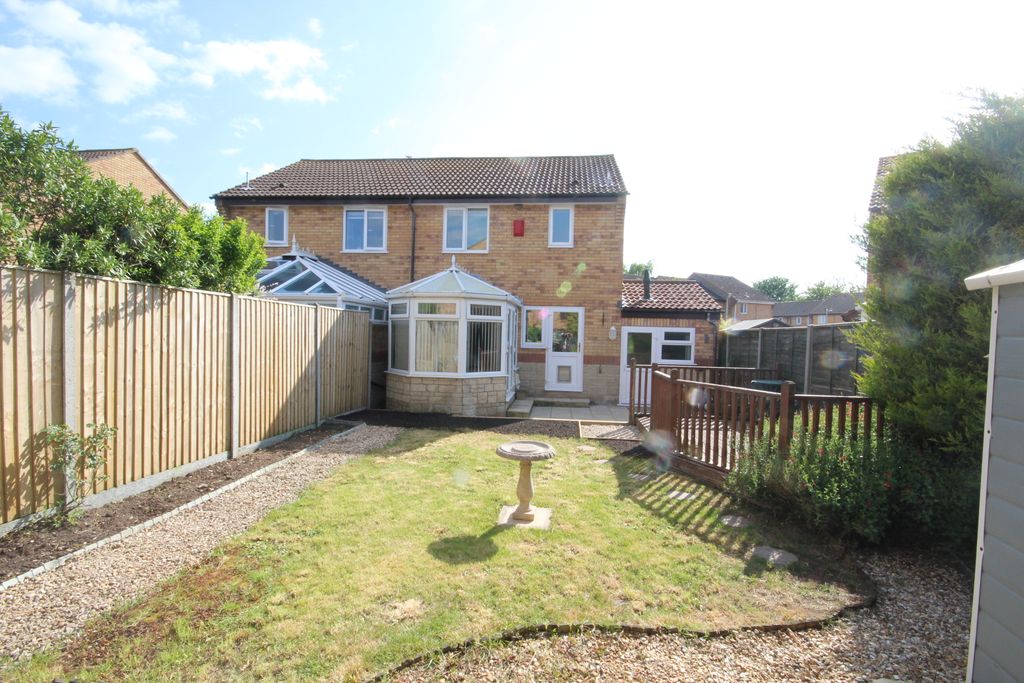 Property photo 2 of 11