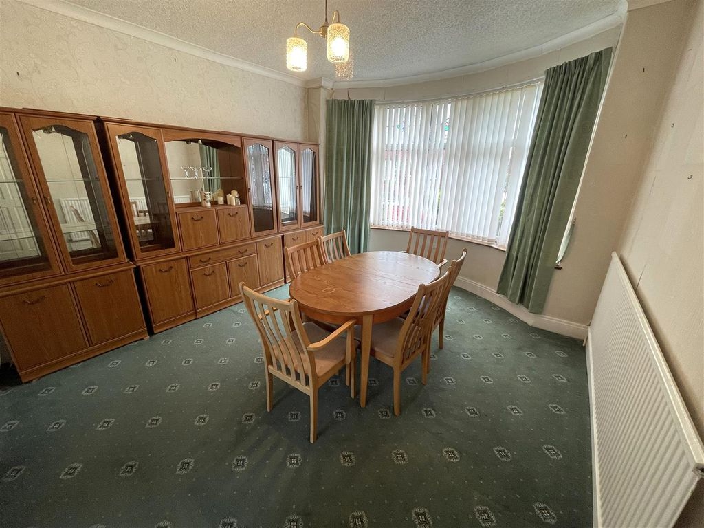 Property photo 3 of 18 Front Dining Room