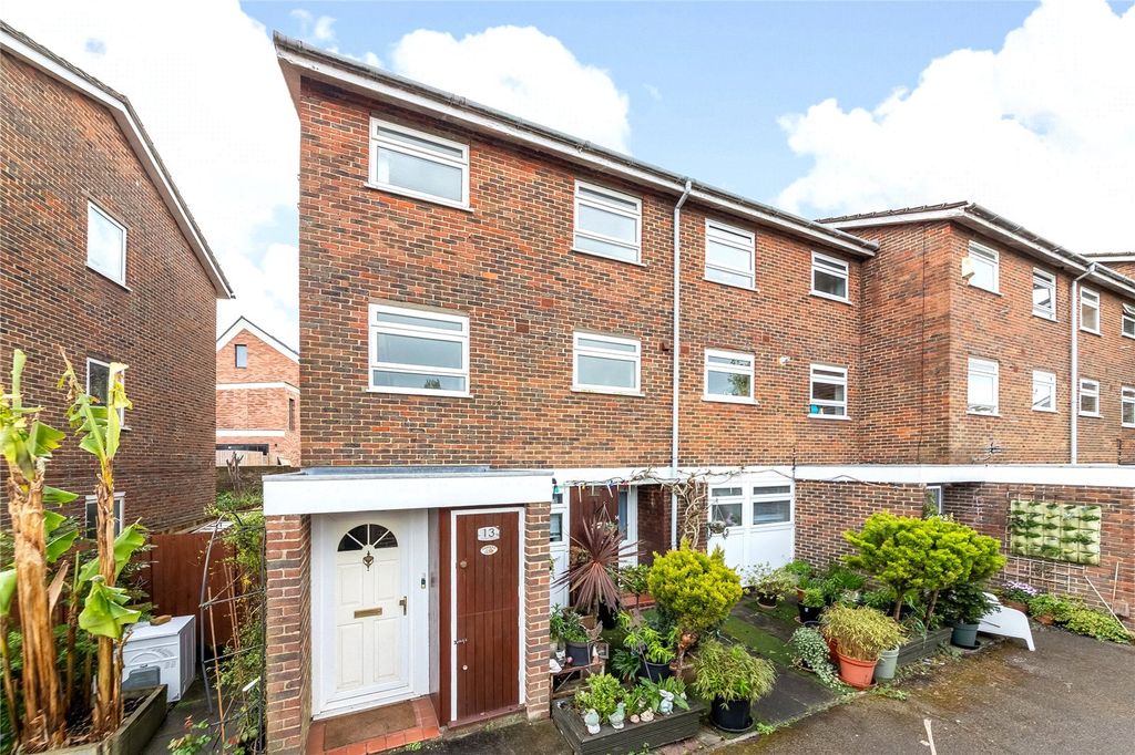 Property photo 1 of 14 Picture No. 13