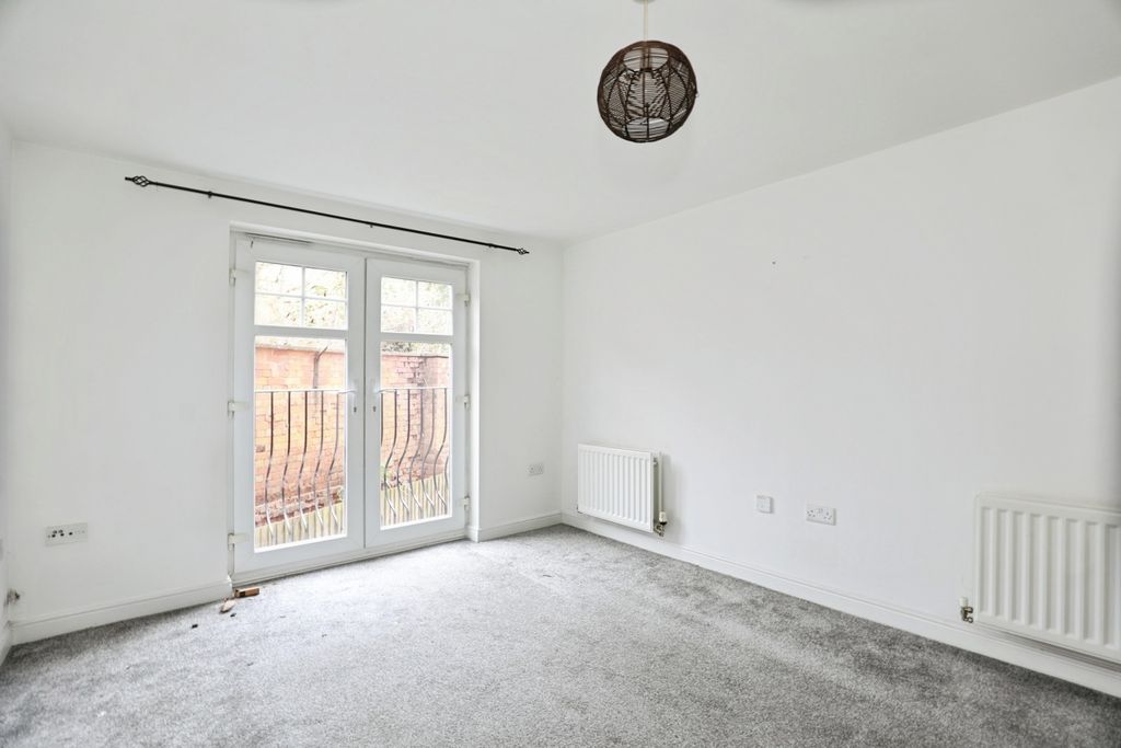 Property photo 2 of 13 Pbox-Img.Jpg