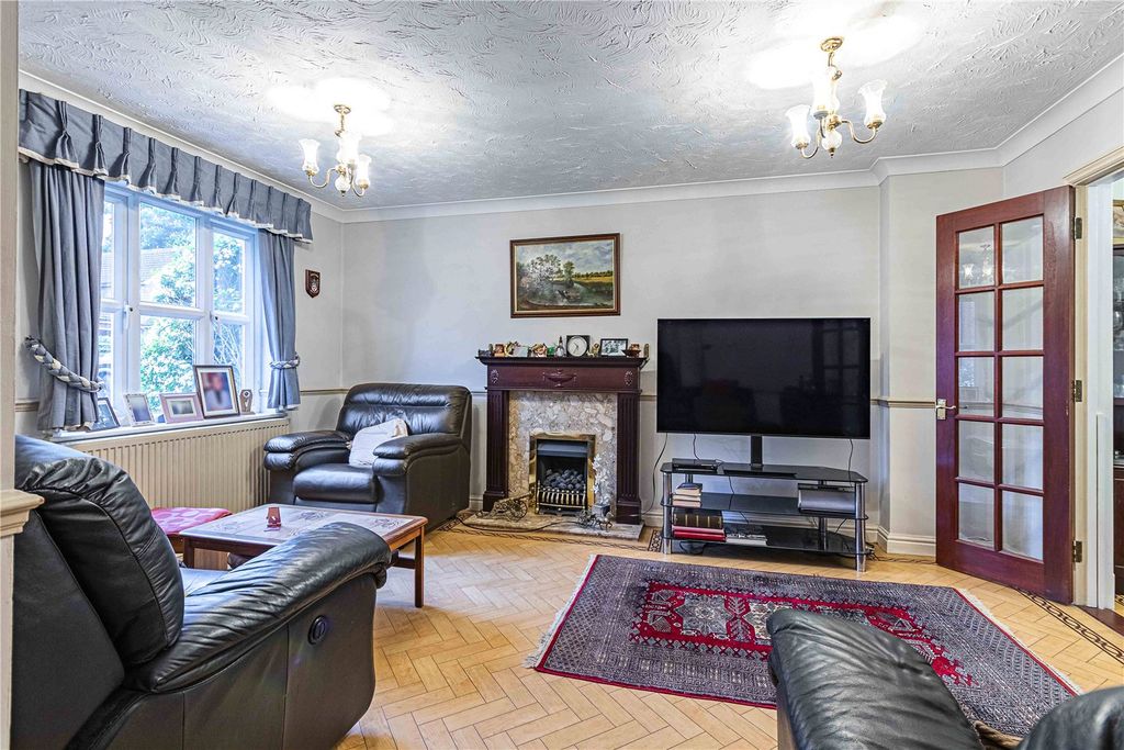 Property photo 2 of 19 Picture No. 10