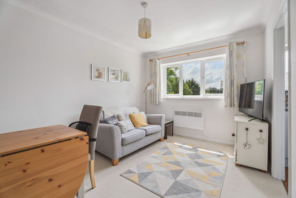 Property photo 2 of 15 Photo 1