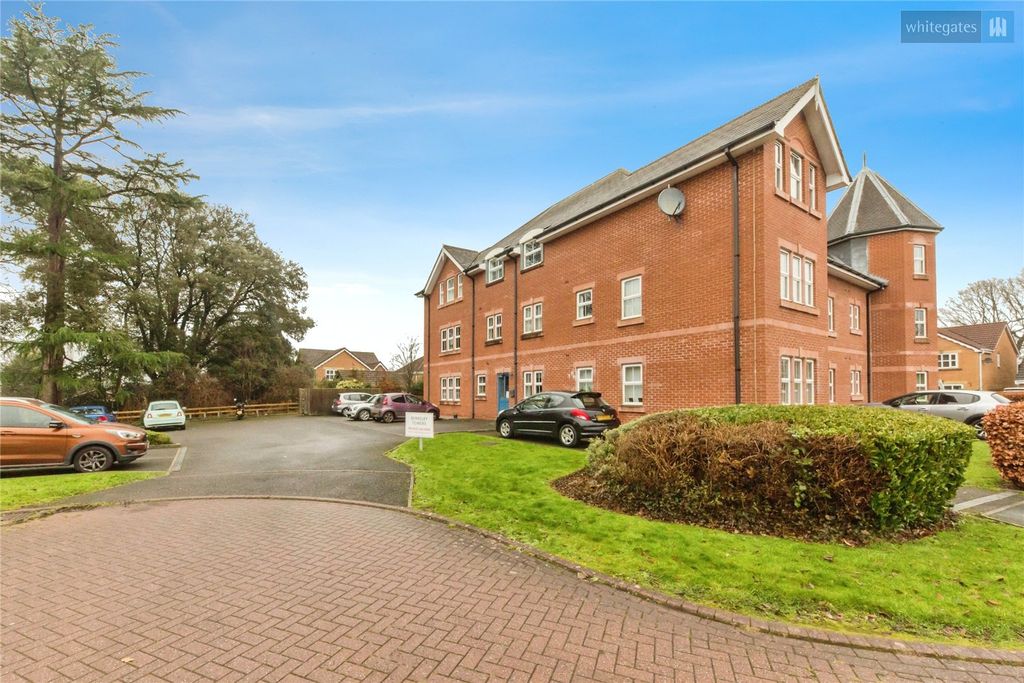 Property photo 2 of 14 Picture No. 24