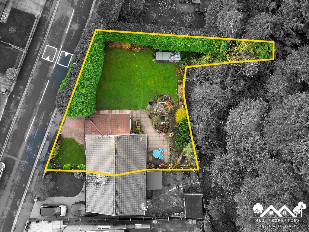 Property photo 2 of 33