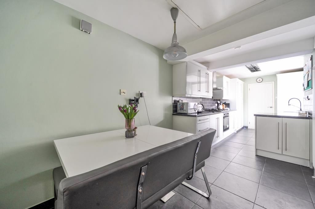 Property photo 3 of 17 Dining Area