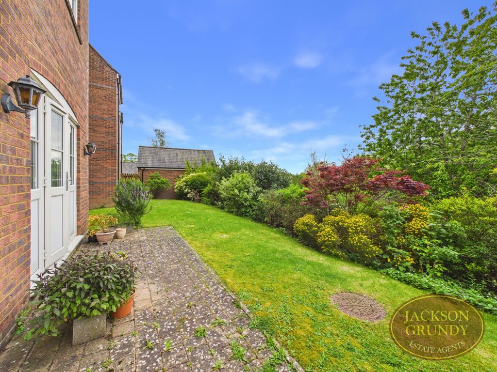 Property photo 2 of 24 Church Lane