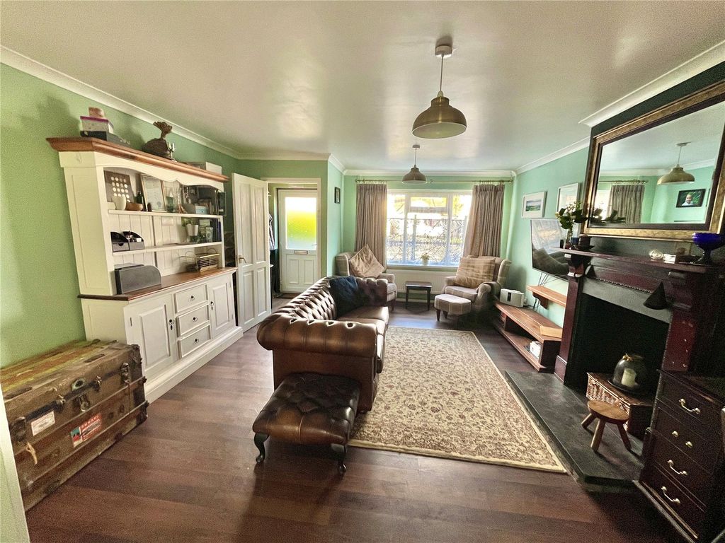 Property photo 3 of 29 Picture No. 14