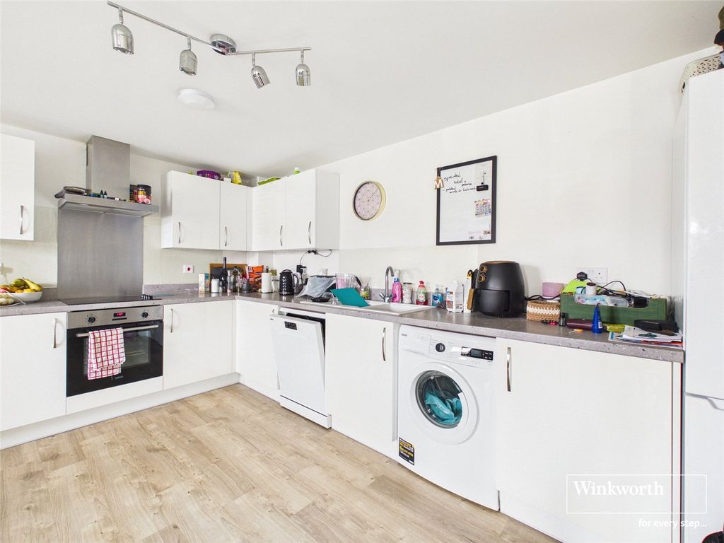 Property photo 2 of 9 Picture No. 07