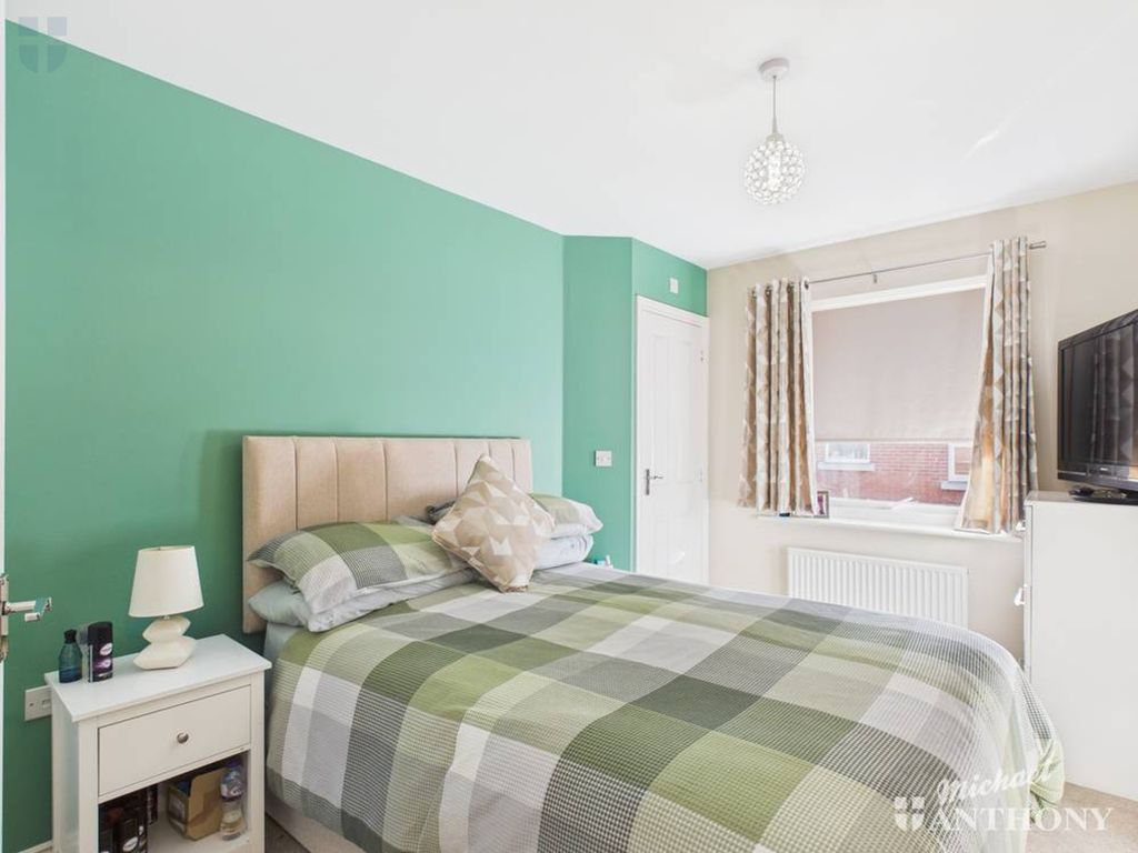 Property photo 3 of 11 Cam03218G0-Pr0830-Still008-Thumbnail-H750-70