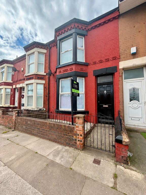 Property photo 1 of 10