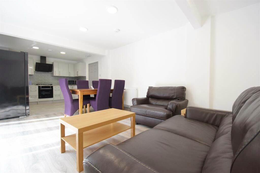 Property photo 1 of 10 13413610396207971.Jpg