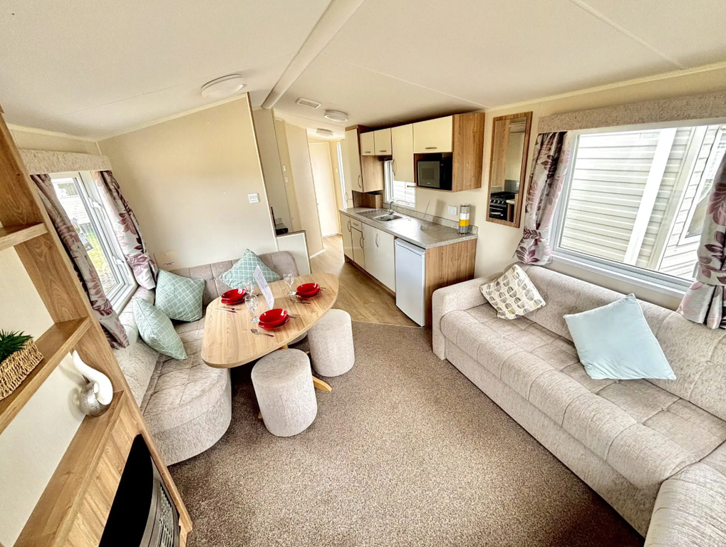 Property photo 3 of 10 Open Plan Layout In The Willerby Rio Gold Static Caravan For Sale At Snettisham Holiday Park, Norfolk