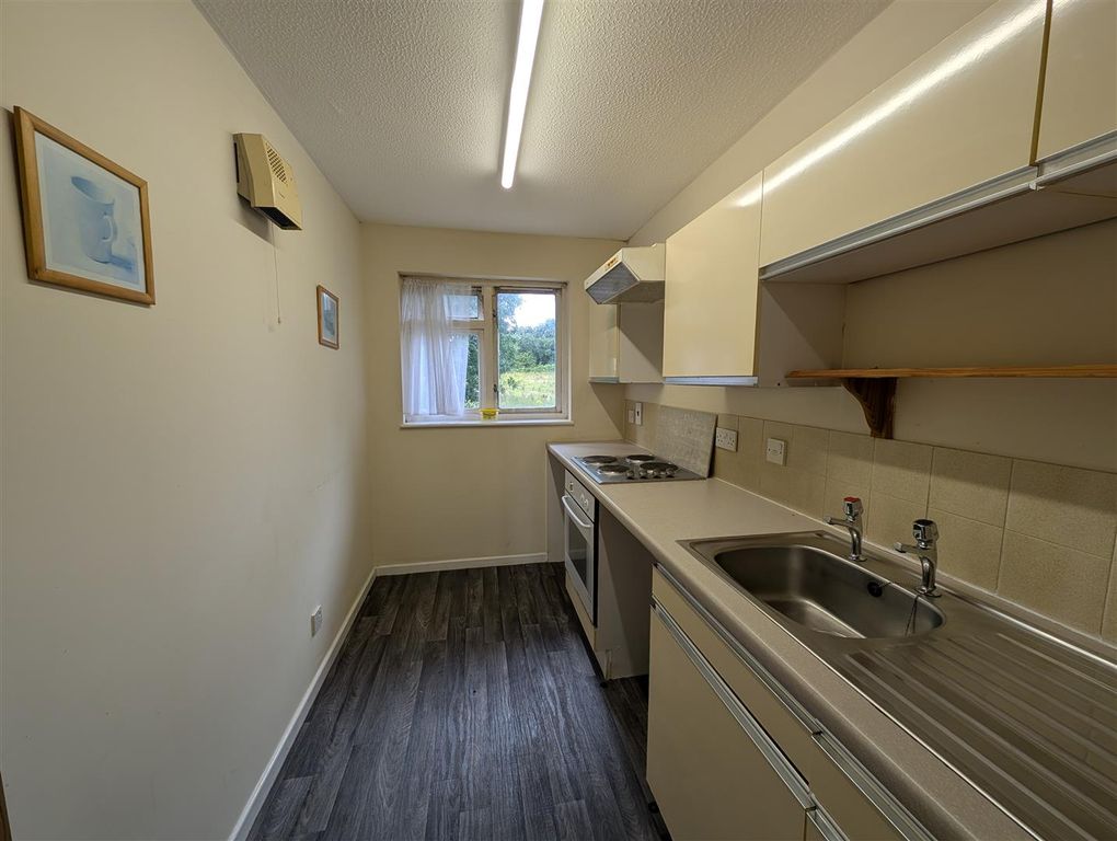 Property photo 2 of 9 Pxl_20250731_134211077.Jpg