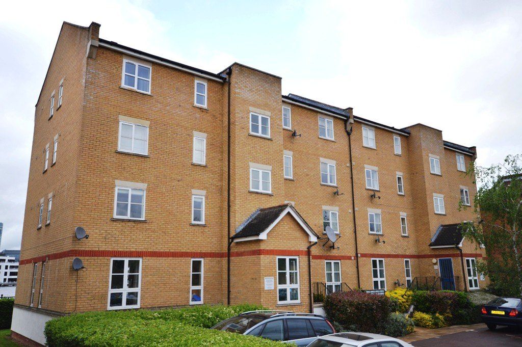 Property photo 1 of 12 2 Double Bedroom Apartment To Rent