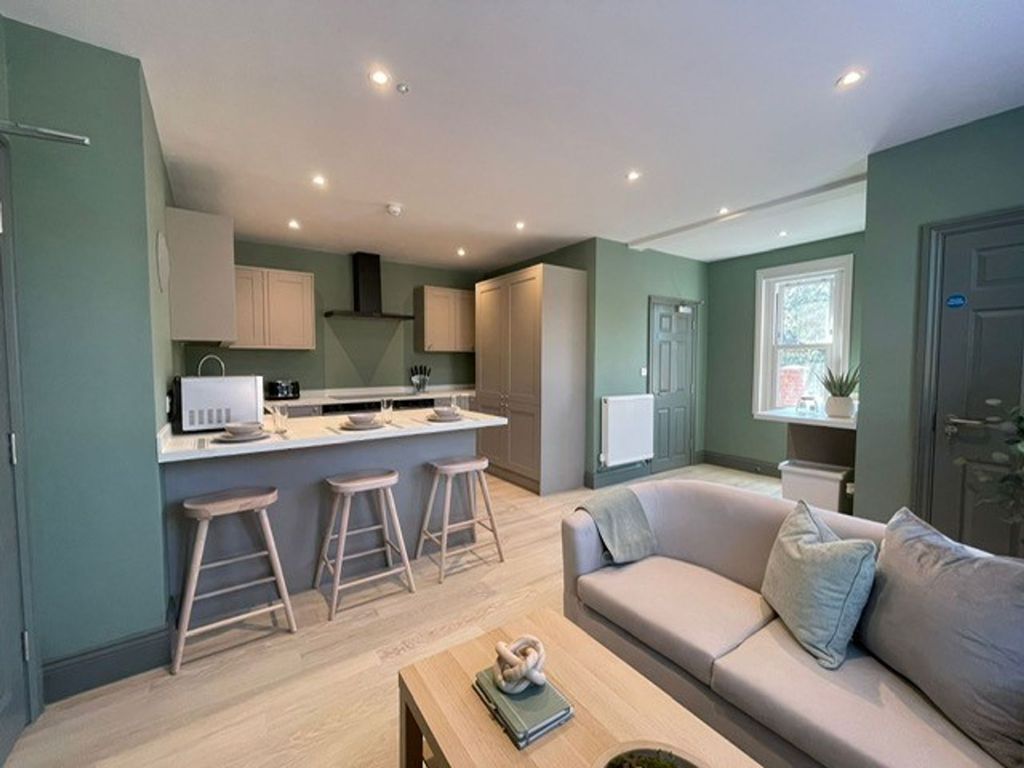 Property photo 2 of 13 Photo 4