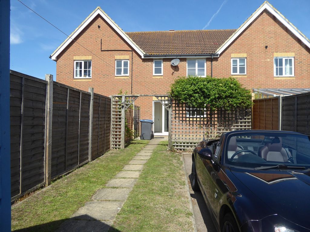 Property photo 1 of 8