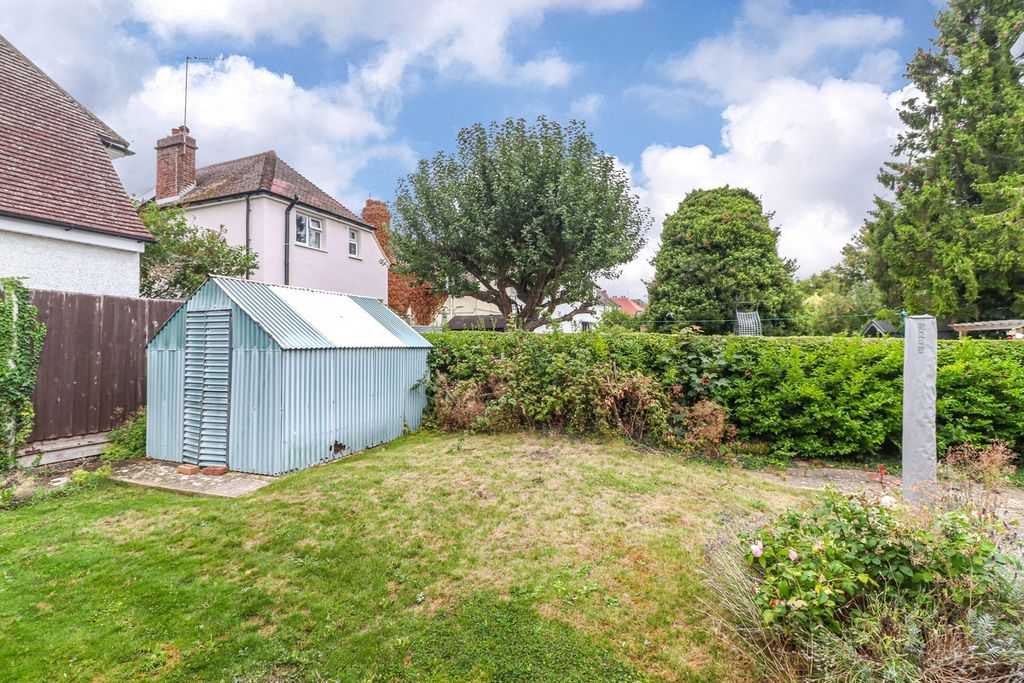 Property photo 3 of 11