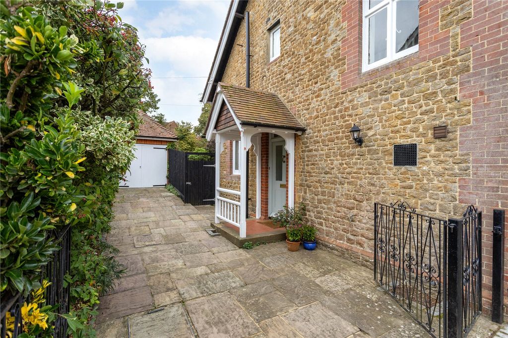 Property photo 1 of 18 Front Door And Drive