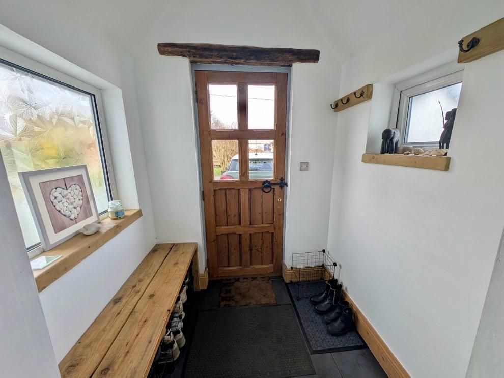 Property photo 3 of 36 Porch.Jpg