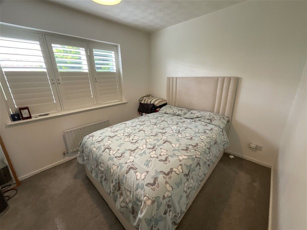 Property photo 3 of 6 Bedroom