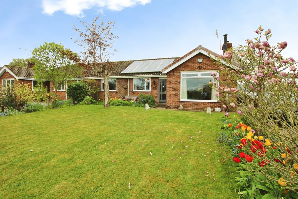 Property photo 1 of 31 9044Eb78-Img_1847