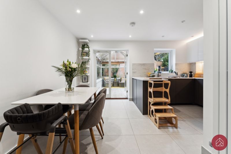 Property photo 1 of 22 Kitchen/Dining