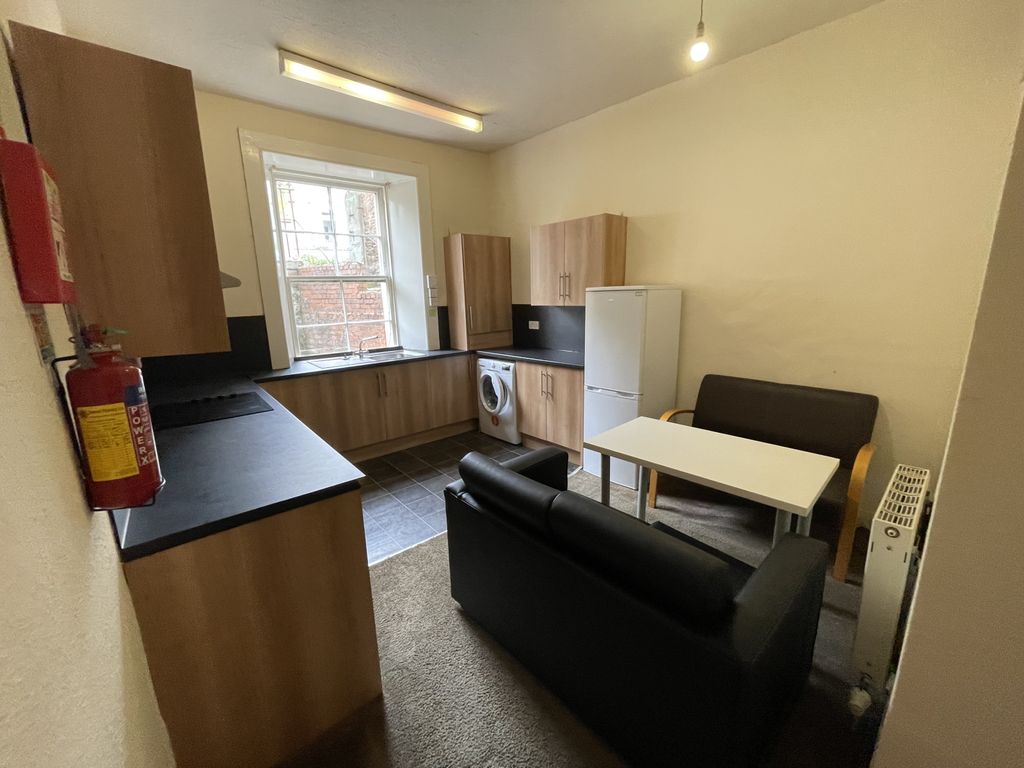 Property photo 3 of 10 Gallery