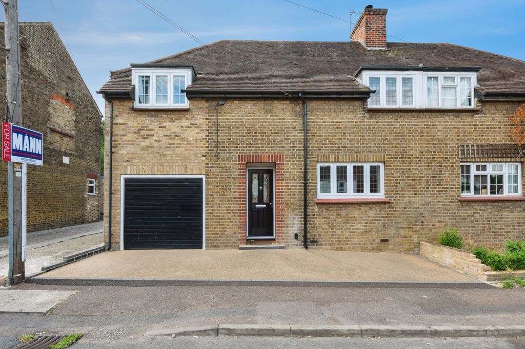 Property photo 1 of 21 Pbox-Img.Jpg